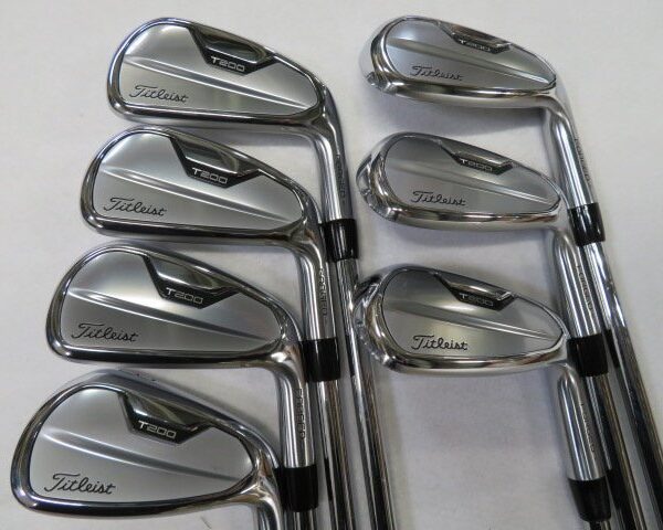 【中古 良品】 タイトリスト　2022　Ｔ２００　アイアン　７本（５～48°）　Ｓ　NSPRO 105T　グリップ混在
