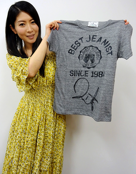 [チャリティ]茅原実里さん、サイン入りベストジーニストTシャツ