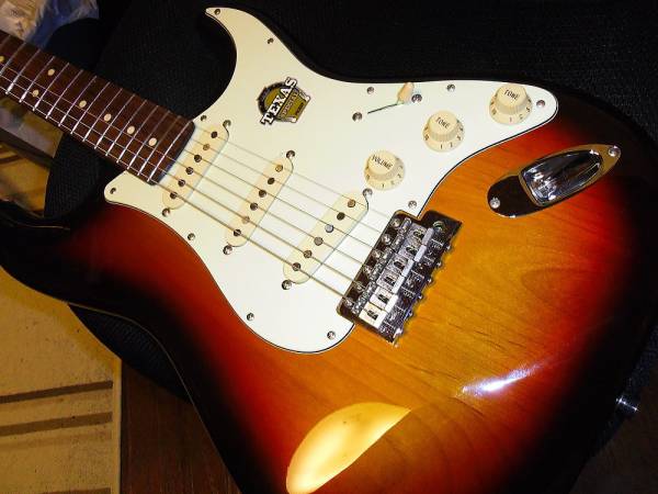 ★　Fender Japan ST62-22TX　限定品、日本製美品！★
