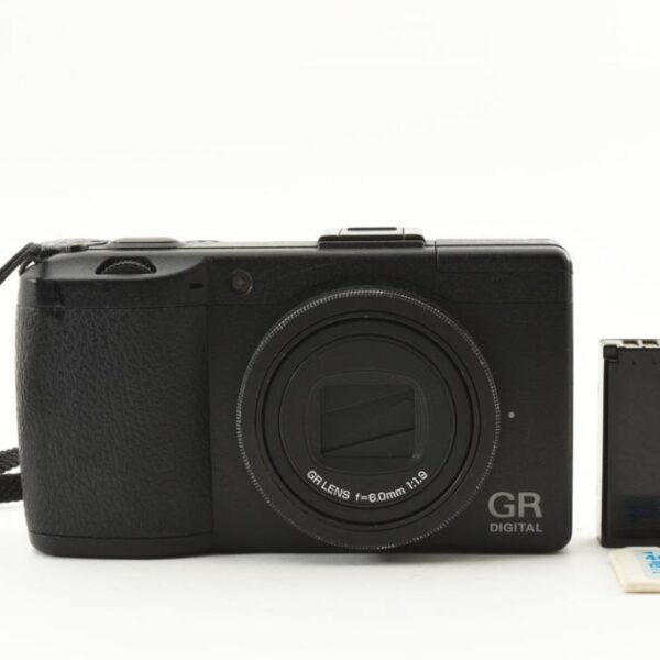 【455】RICOH リコー GR DIGITAL Ⅲ 3 コンパクトデジタルカメ�