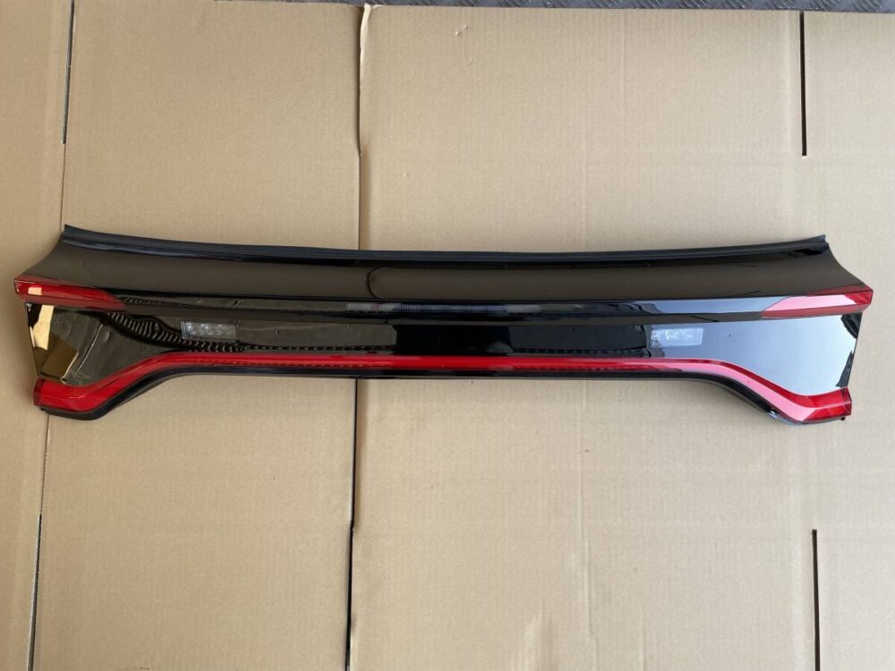 トヨタ TOYOTA 純正部品 81580-52490 GRヤリス後期用 純正テールランプ