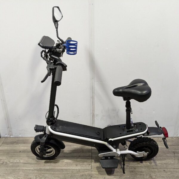 埼玉発 アントレックス 電動バイク EV SCOOTER E1 走行距離1033キロ 原動付自転車二種 YH MM