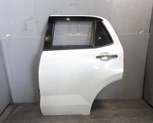 ロッキー 5AA-A202S R リア リヤ 左 ドア スライド 左後 67004-B1110 白パール W25 プレミアムG HEV 美品 ライズ レックス 1kurudepa
