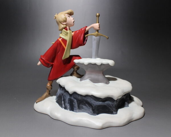 WDCC 『 The Sword in the Stone 』　王様の剣 　ウォルトディズニークラッシックコレクション