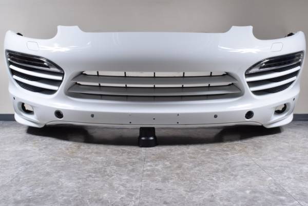 《正規品》ポルシェ 958 カイエンS 前期 純正 フロントバンパー ティプトロニックS LEDライト ダクトフィン付き アンダー部分同色ペイント