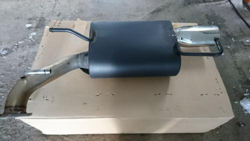 レクサスHS　トヨタ　SAI　トムス　バレル　マフラー