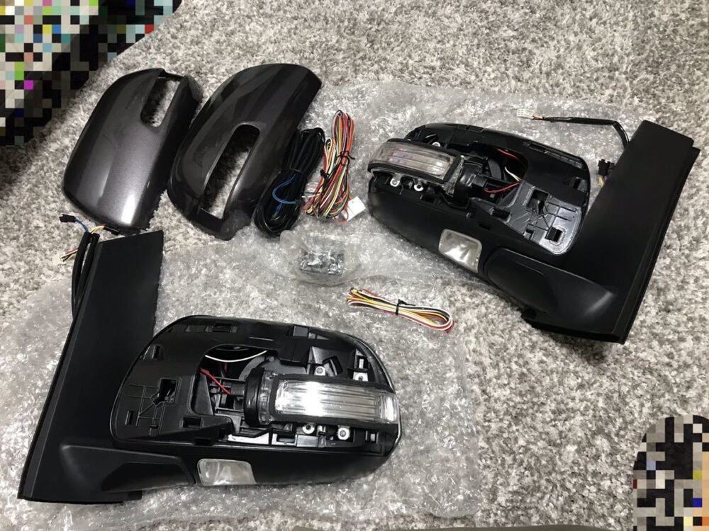2011～2013年 USトヨタ シエナ　電動格納ドアミラー　未使用新品　社外品