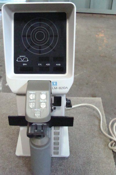 中古 NIDEK ニデック レンズメーター LM-820A ①