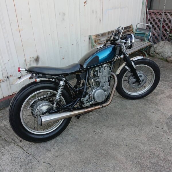 ヤマハSR400カフェカスタム