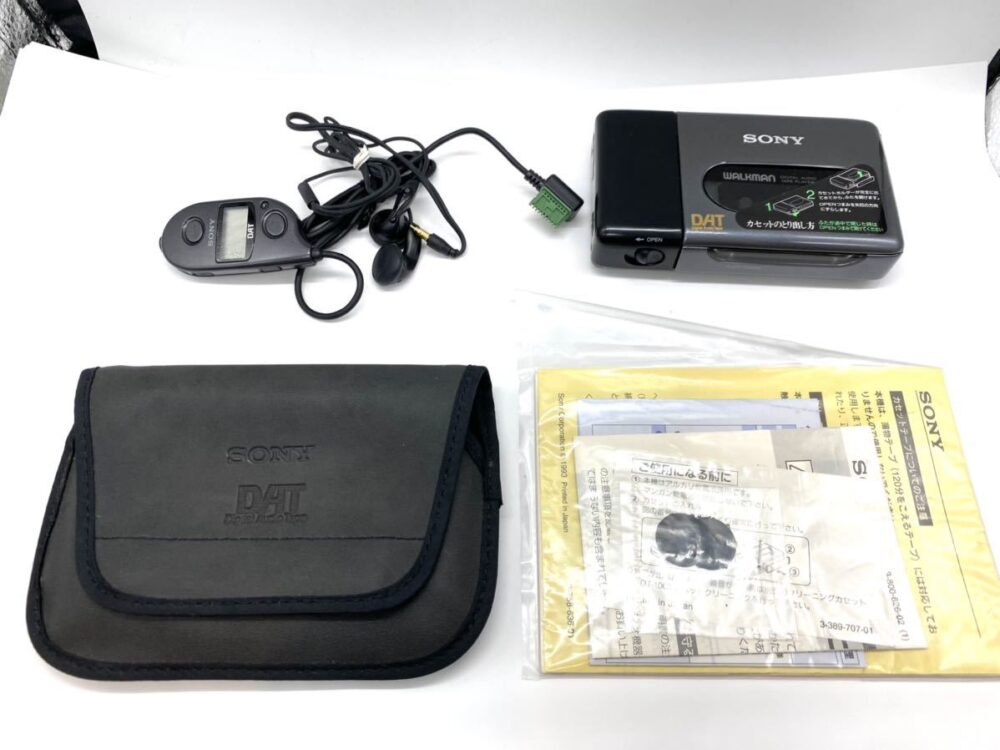 SONY DAT WALKMAN wmd-dt1 ソニー ウォークマン EVA碇シンジ