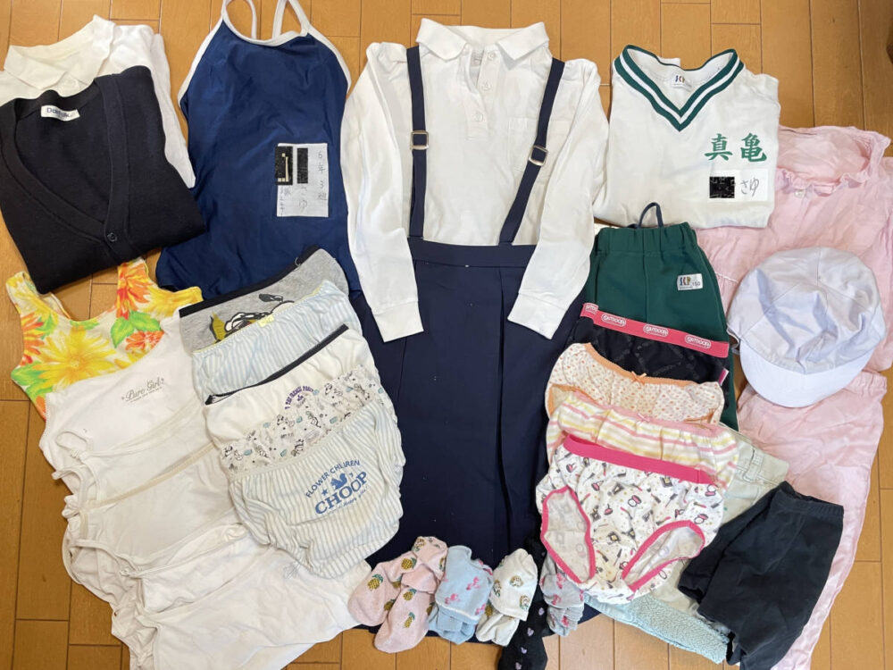 ECO 女の子タンス整理品　小学生JS　パンツ　制服　肌着 体操服　パジャマ　スクール水着　靴下　150　体操服　記名　クロッチ染み