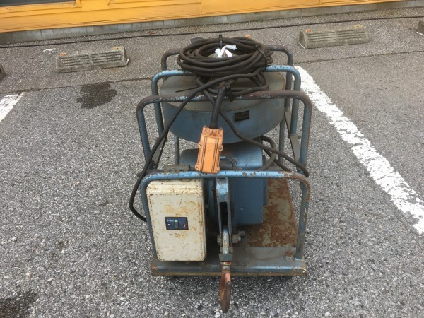 【中古品】チルコーポレーション チルクライマー EW-1020D エンドレスウインチ 200V 能力1，000kg 格安スタート！ 店頭引き渡し限定！
