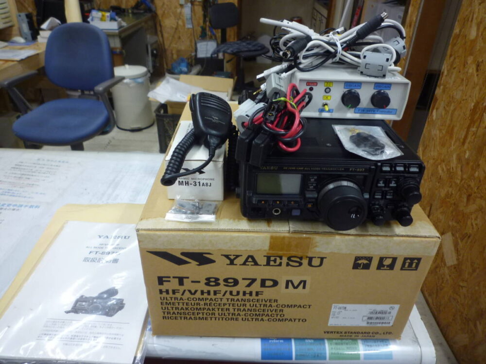 八重洲無線 YAESU FT-897DM HF～430MHZ/FT8アダプター付属 中古完動品