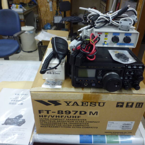 八重洲無線 YAESU FT-897DM HF～430MHZ/FT8アダプター付属 中古完動品