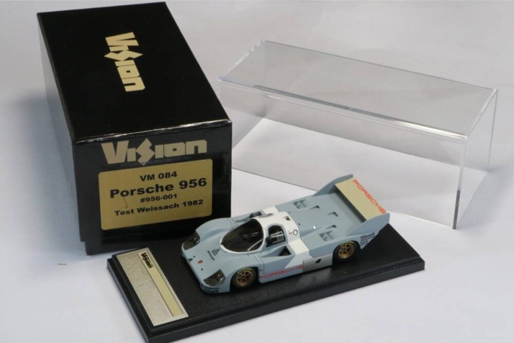 VM084 アイドロン ヴィジョン 1/43 ポルシェ 956 ヴァイサッハ テスト 1982 (スパーク ミニチャンプス )